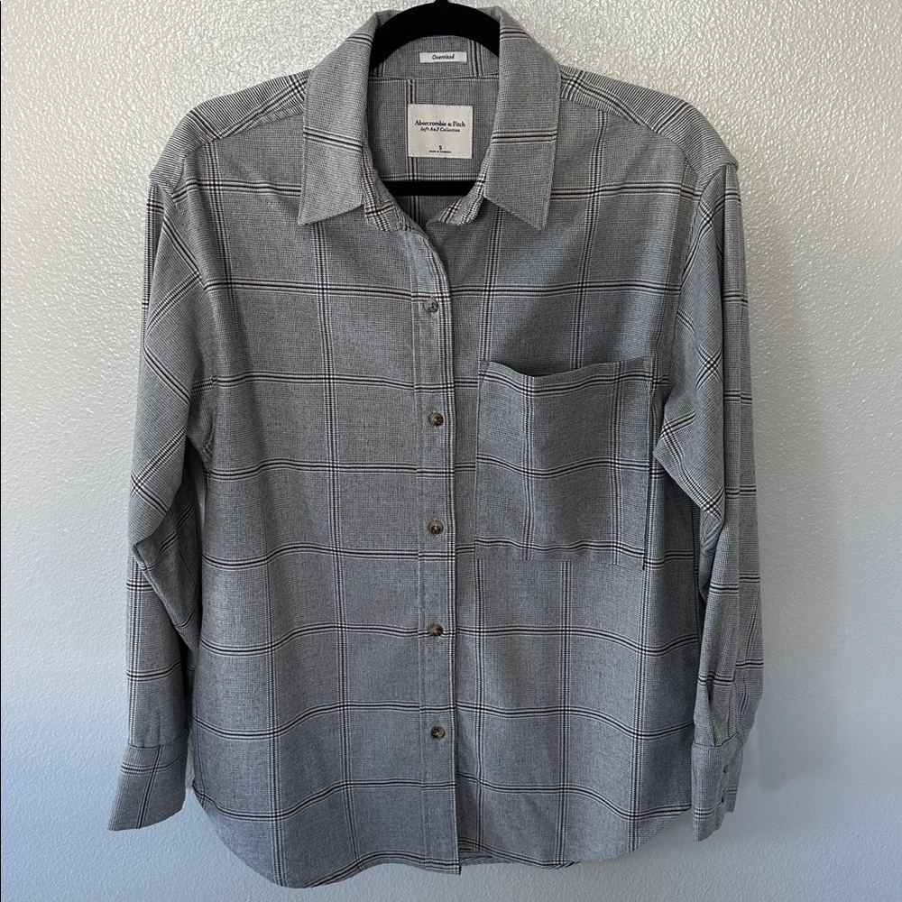 Abercrombie & Fitch Oversized Thick Soft AF Flannel Top in Gray Plaid, Small